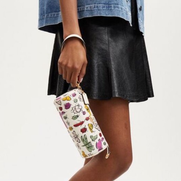 NWT Coach Outlet Nolita Barrel Bag Creature Print - Picture 3 of 10